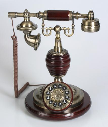 Nostalgicky-telefon-NT-3